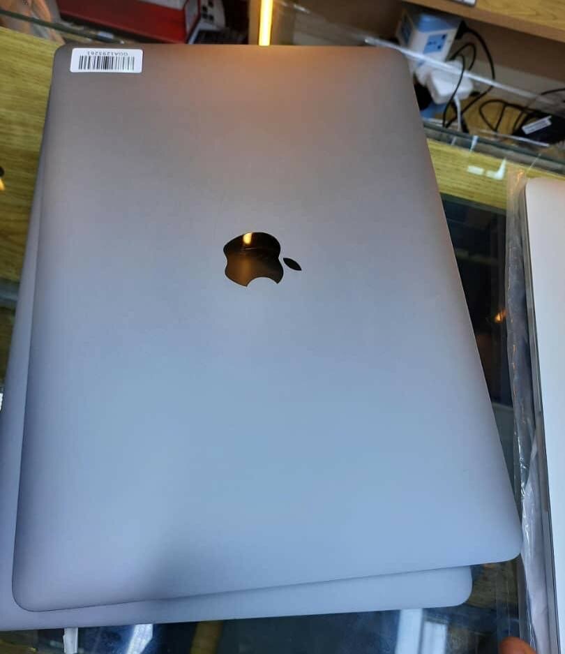 MacBook Pro 2020 16/512SSD