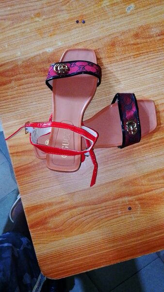 Sandales à talons élégants