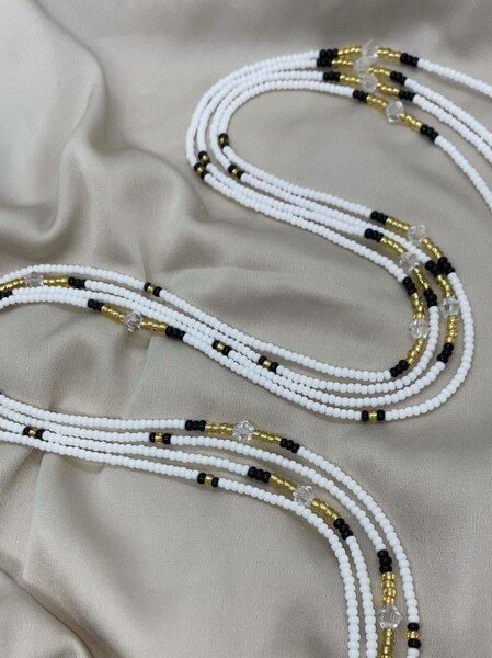 Collier en perles élégant noir et blanc