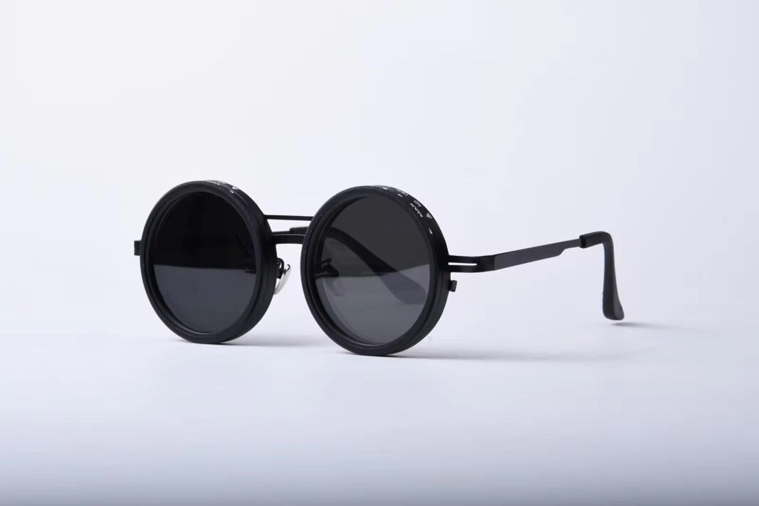 Lunettes de soleil réglables