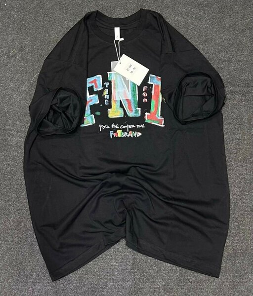 T-shirt artistique imprimée