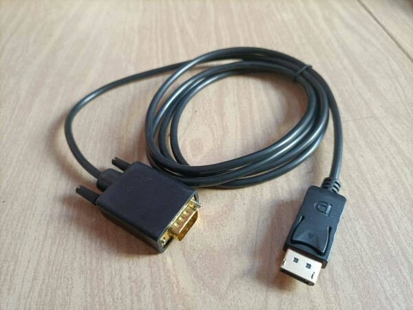 Câble Adaptateur DisplayPort VGA