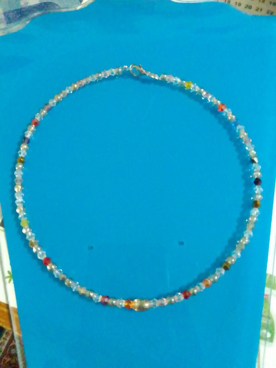 Collier perles sscintillantes