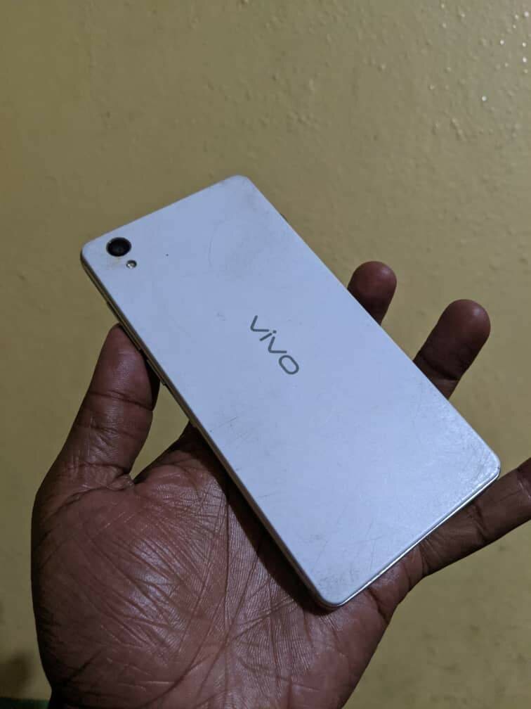 Vivo Y51A