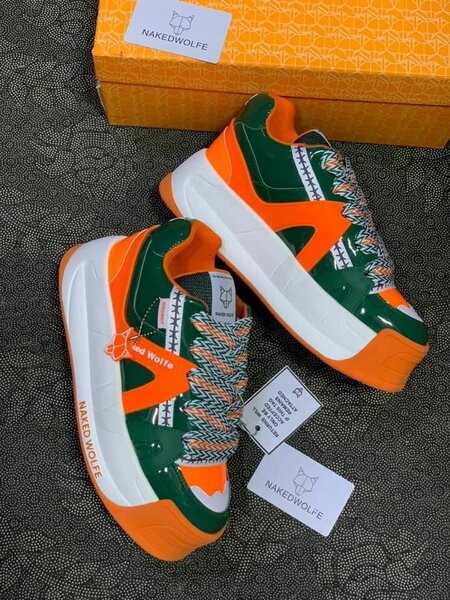 Sneakers