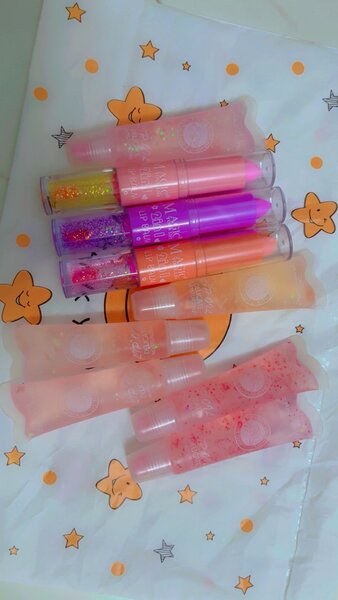 Baume à lèvres scintillant