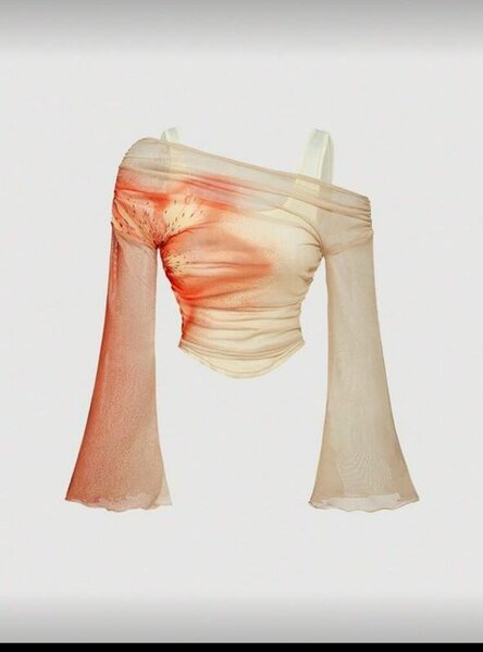 Haut asymétrique à manche long