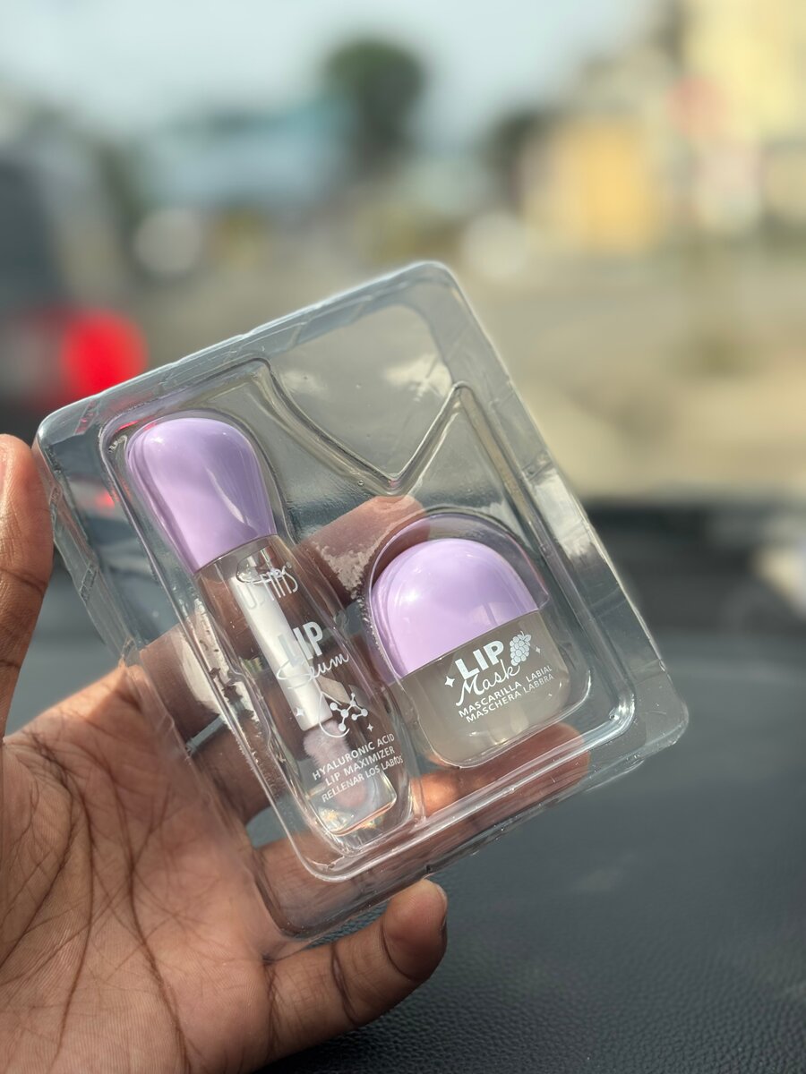 Ensemble Masque et Plumpeur Lèvres