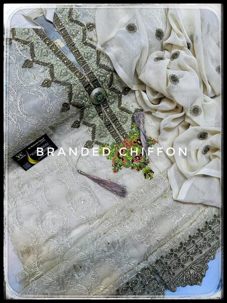 Ladies suit