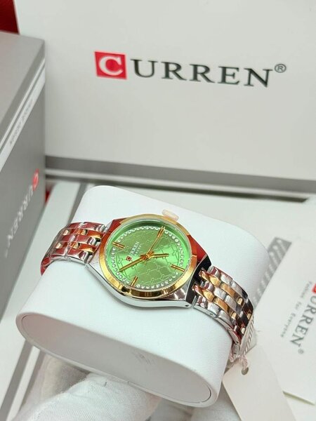 Montre Curren