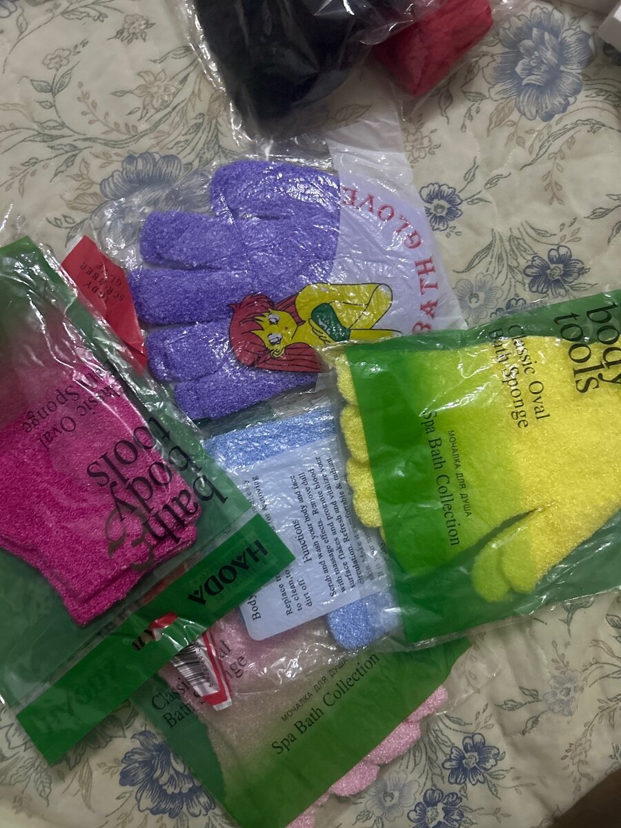 Gant pour corps et le visage