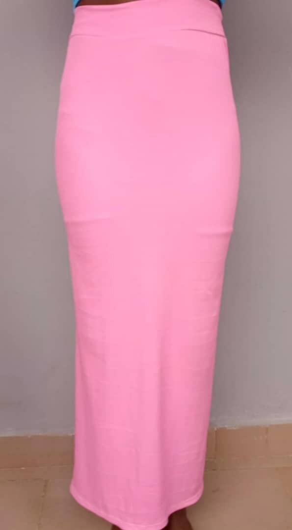 Jupe longue rose élégante