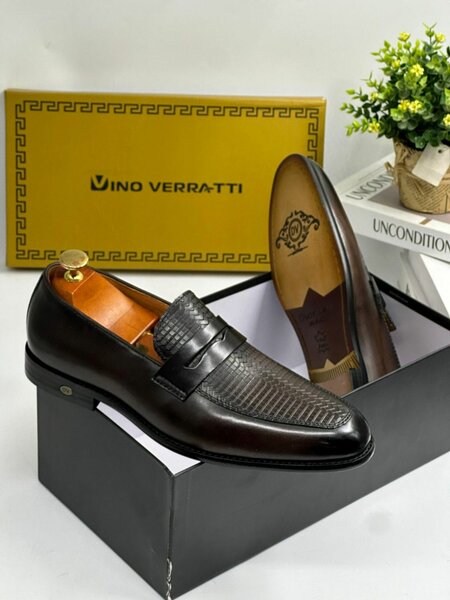 Solid Leather Executive Shoes