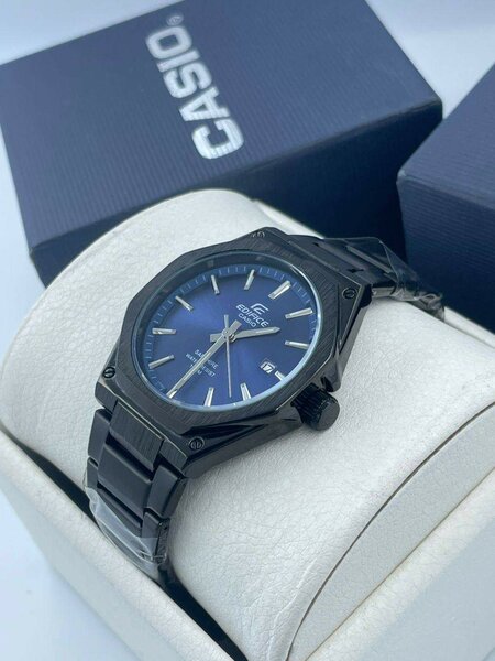 Montre Casio Bleu Élegante