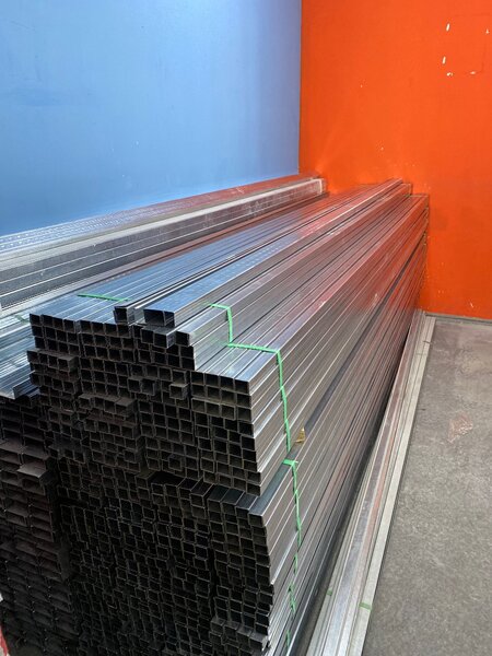 Профиль направляющий