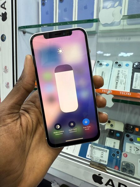 iPhone 12 64GB Blanc