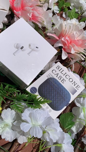 AirPods Pro 2nd Generation with free Silicone Case