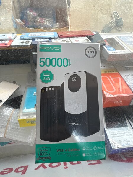 Power Bank 50000mAh 4 Câbles