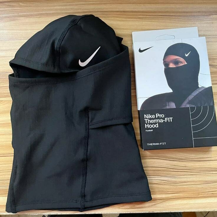 Nike Pro Therma-FIT Cagoule