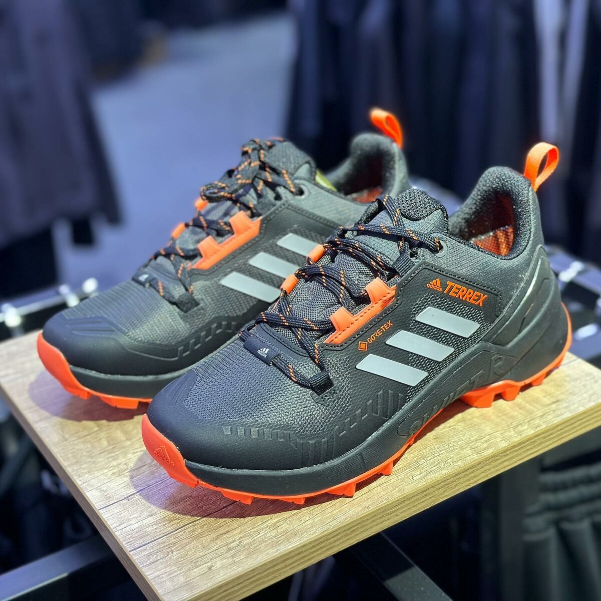 Термо кроссовки размер 40-44