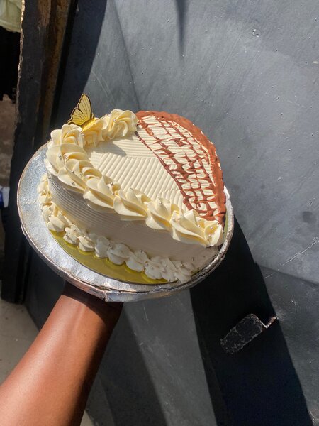 Gâteau d'anniversaire en cœur