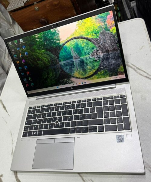 hp elitebook core i7 10th géné