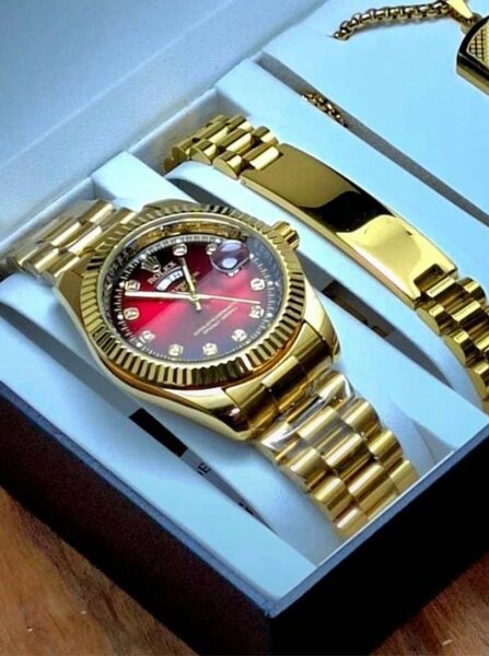 Montre de Luxe Dorée