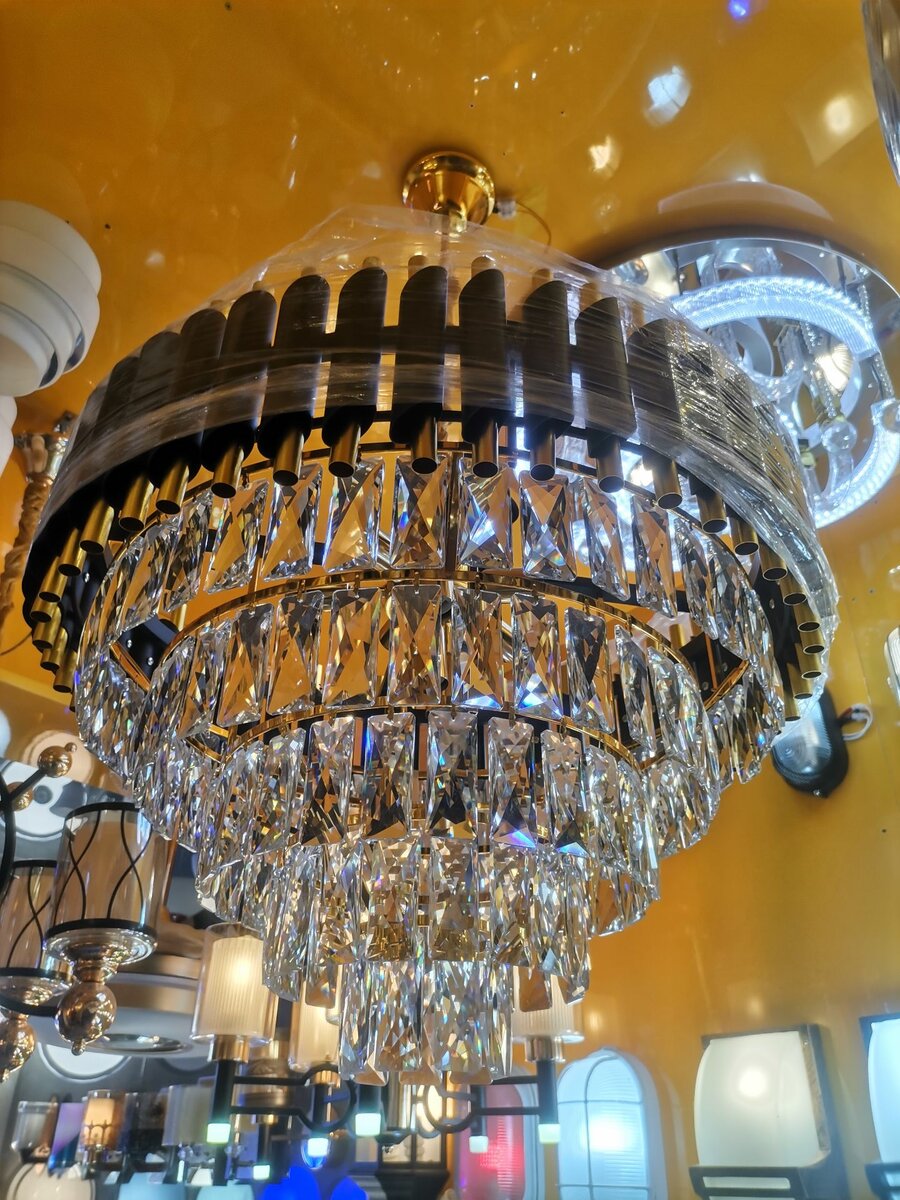 Chandellier Light