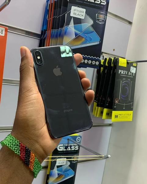 BRAND NEW IPHONE 🍏 pro 