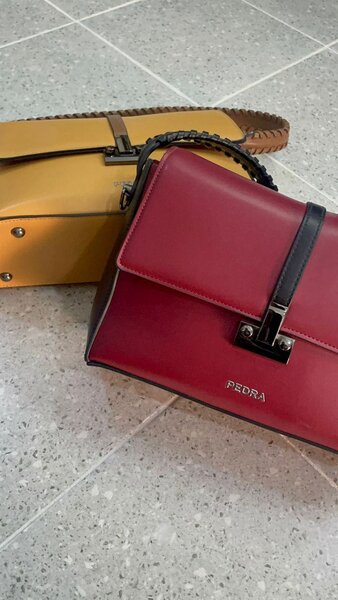 Sacs en cuir élégants femmes