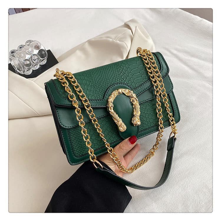 High quality and fashionable women's bag green