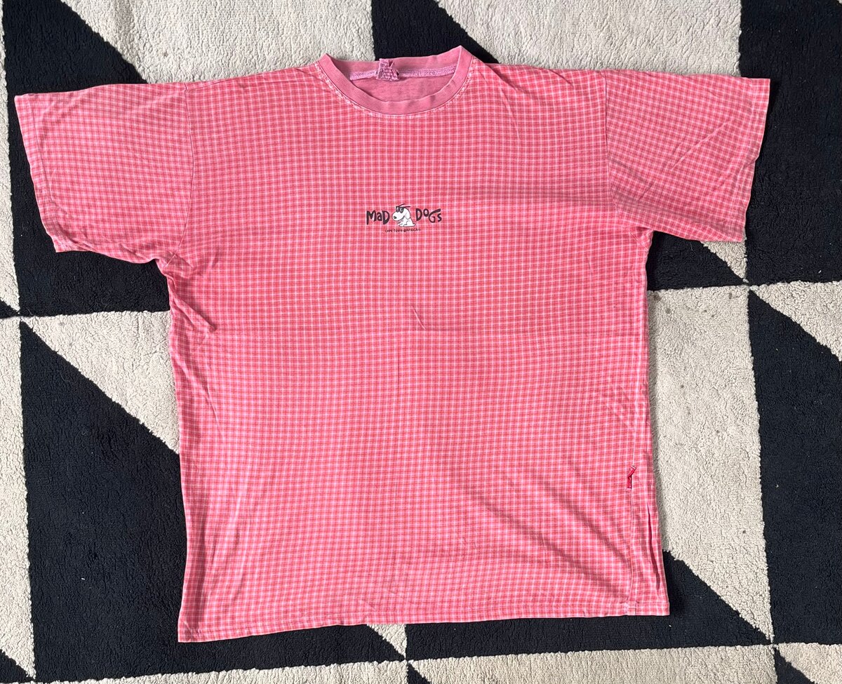 T-shirt à carreaux rose
