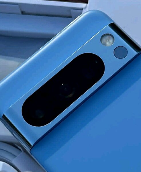 Google Pixel 8 Pro Bleu