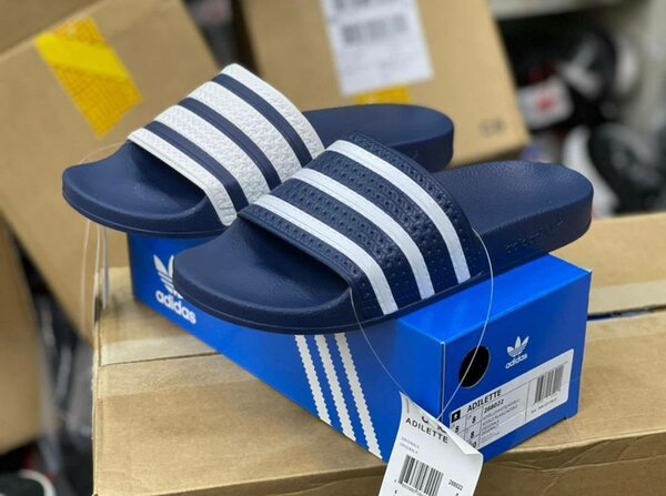 Sandales Adilette Adidas