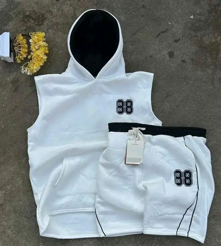 Ensemble sportif sans manches