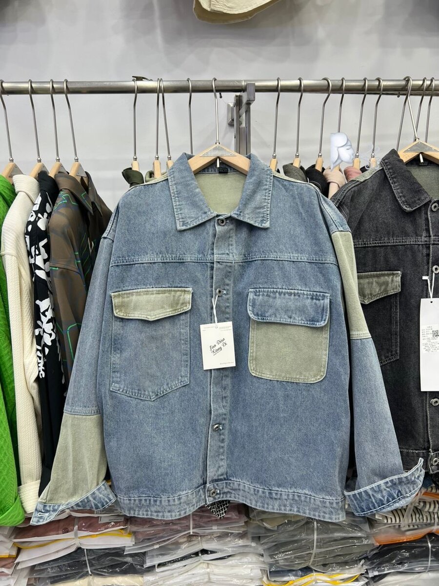 Veste en jean patchwork tendance