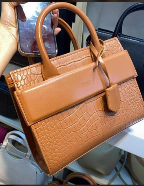 Sac à main en cuir crocodile