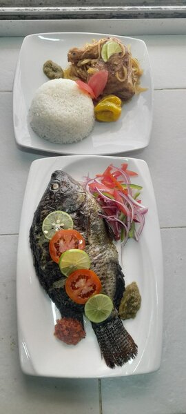 Yassa au poulet/poisson braisé