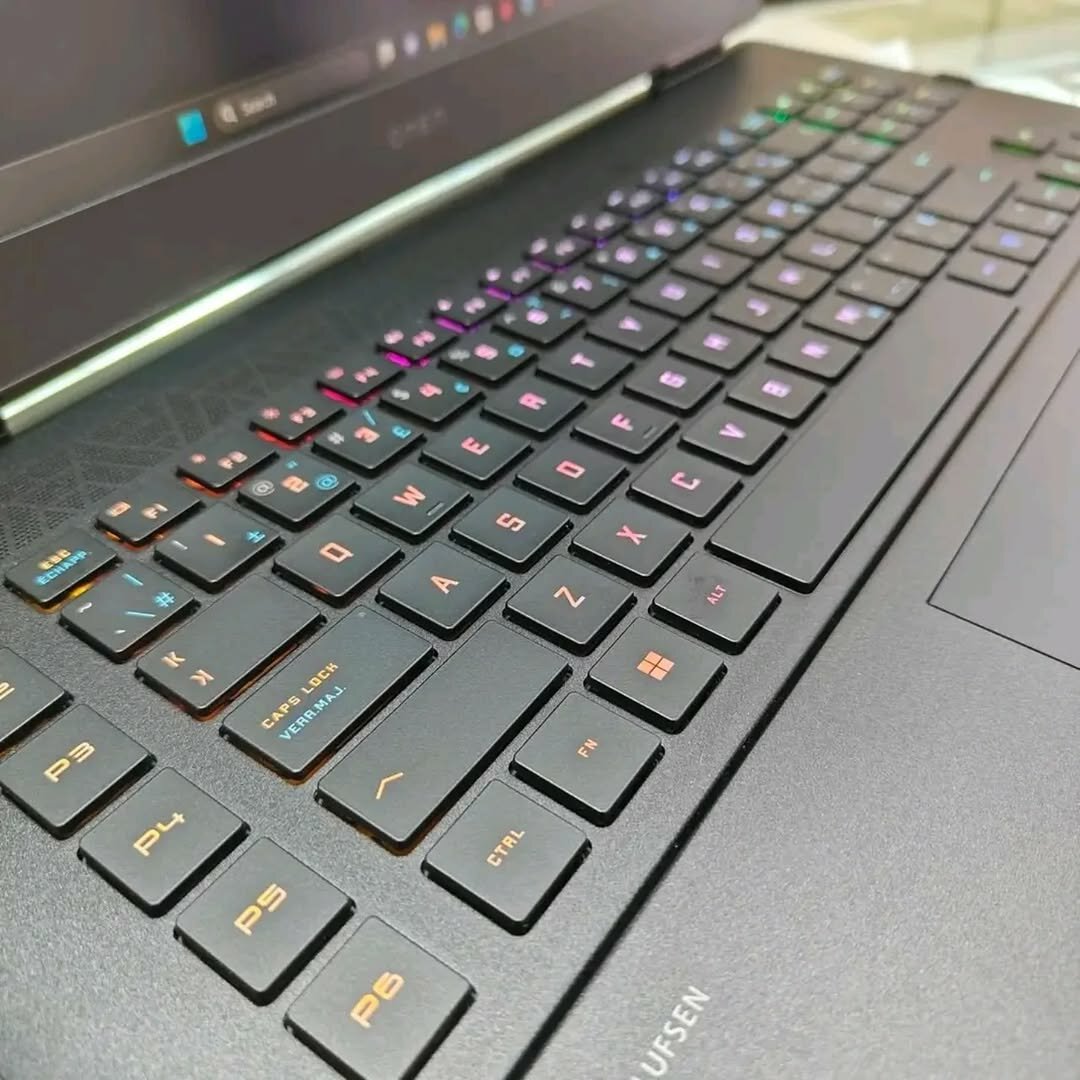HP OMEN 17  2023  17  Neuf