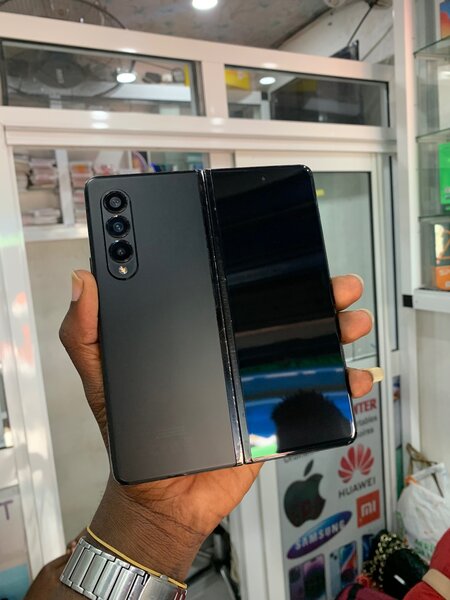 Galaxy Z Fold 3