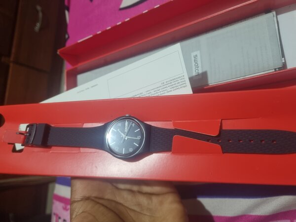 Montre Swatch Classique Noire