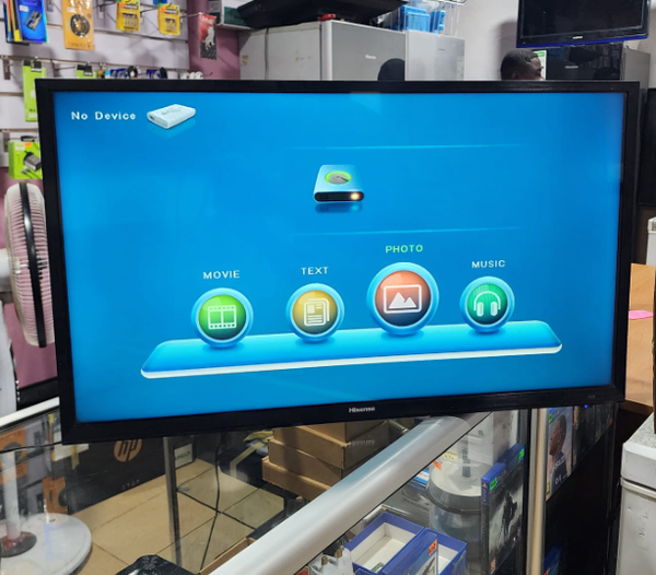 32" Bostwana Tvs non smart 