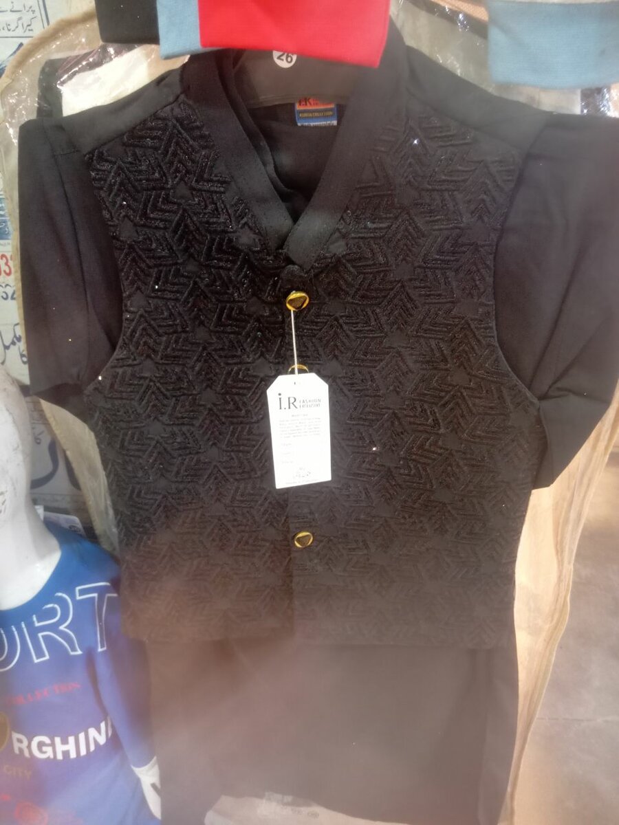 Shalwar Kurta With Wascut