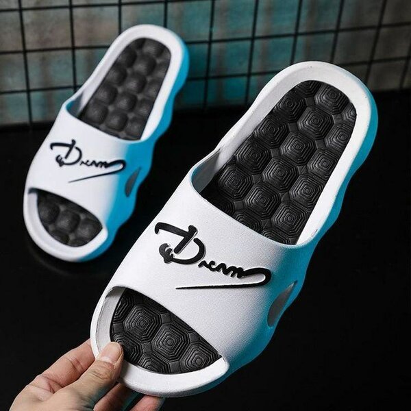 Claquettes confort légères