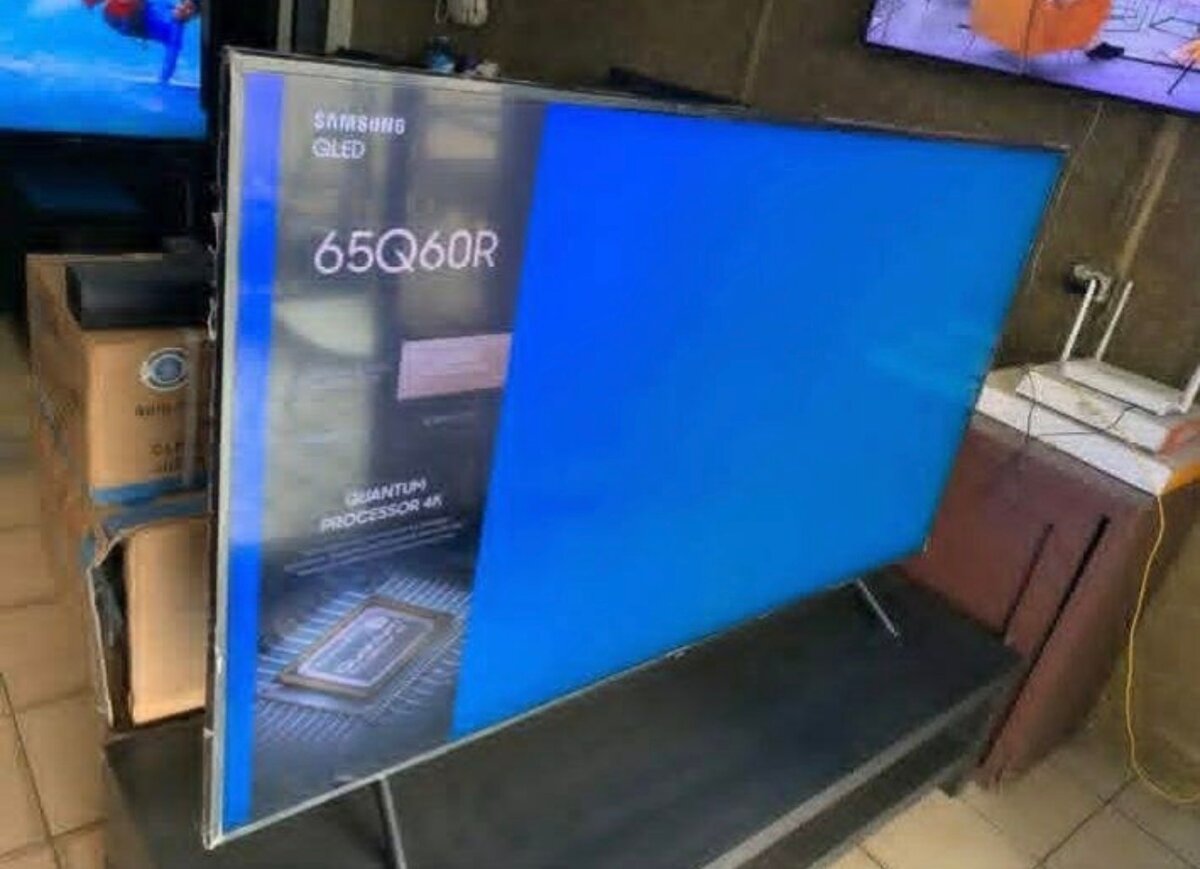 Samsung QLED 65Q60R 4K TV