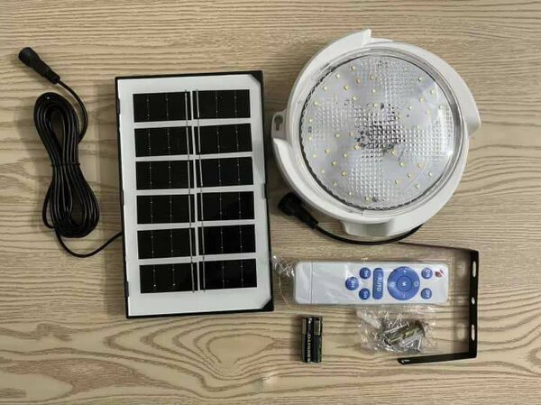 Lampe Solaire LED Extérieure 50W