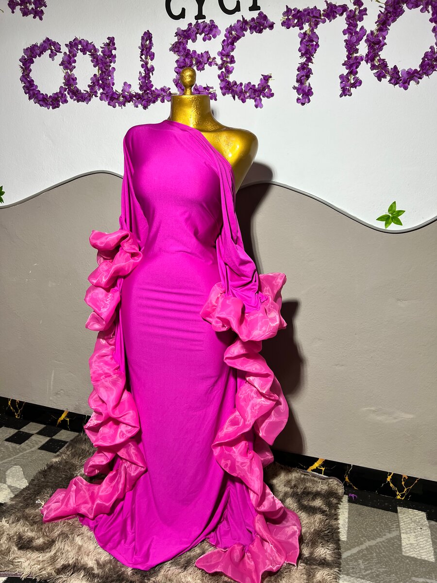 Robe Élegante avec Volants