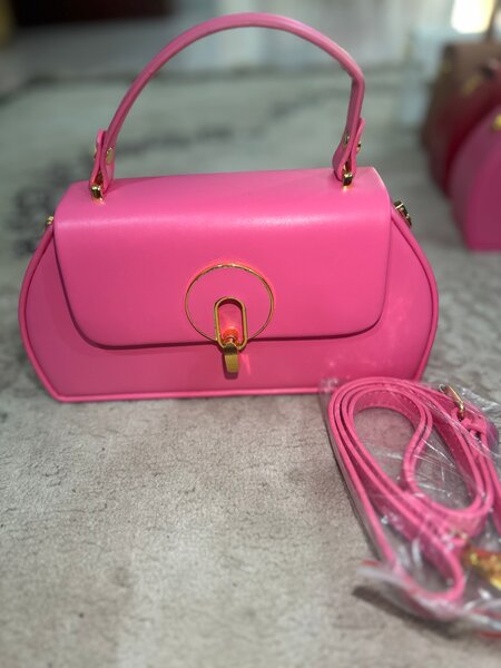 Sac à main rose chic femme