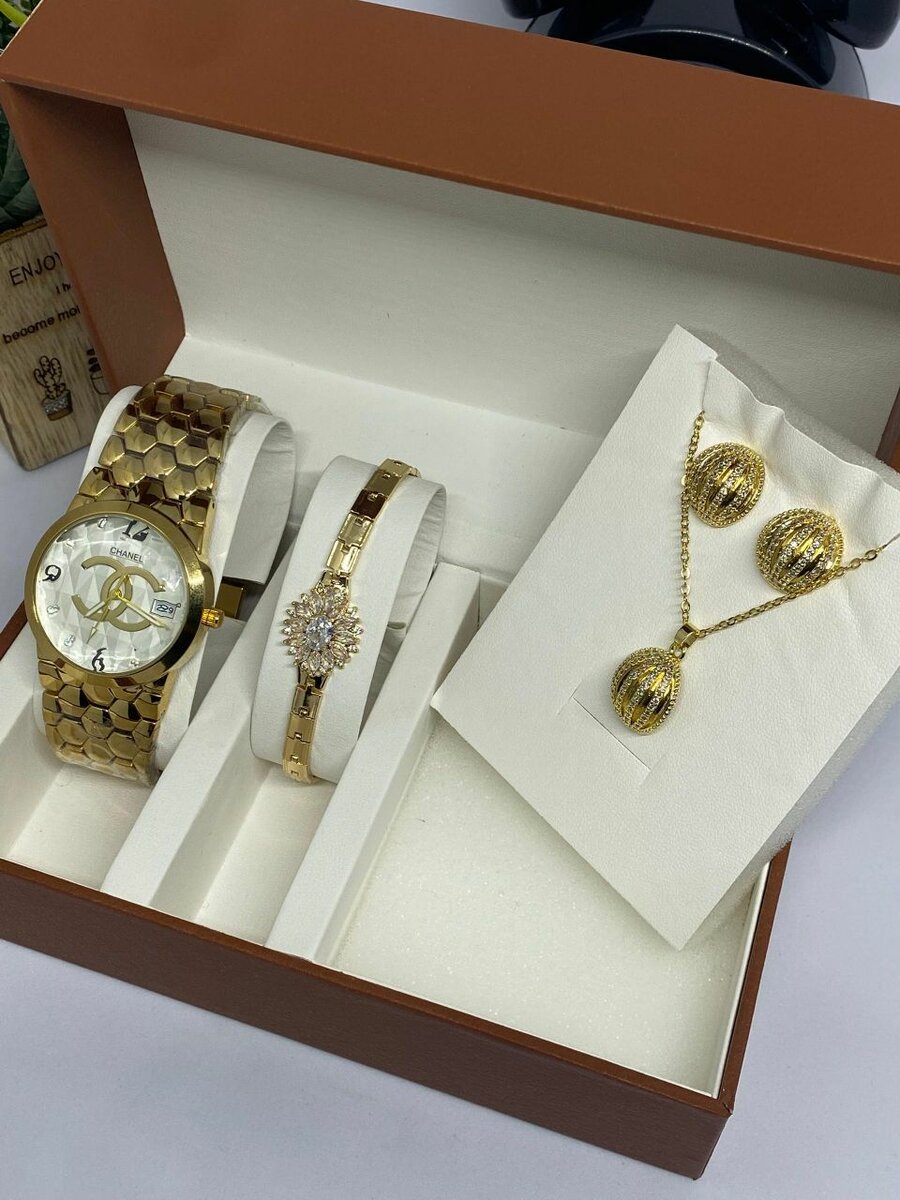 Ladies Jewellery Sets