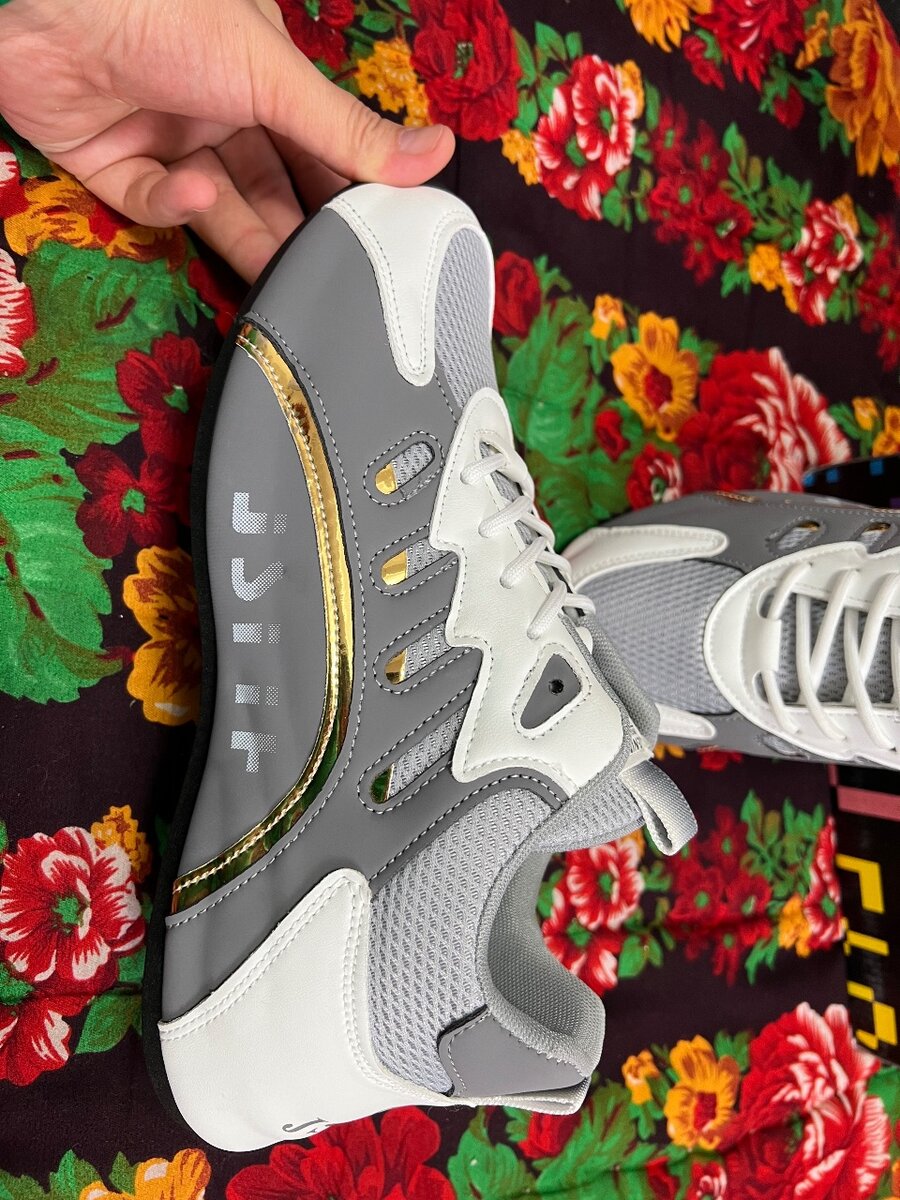 Кроссовки производство вьетнам